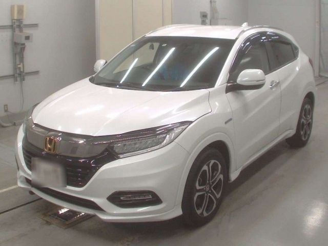 30272 Honda Vezel RU3 2018 г. (CAA Tokyo)