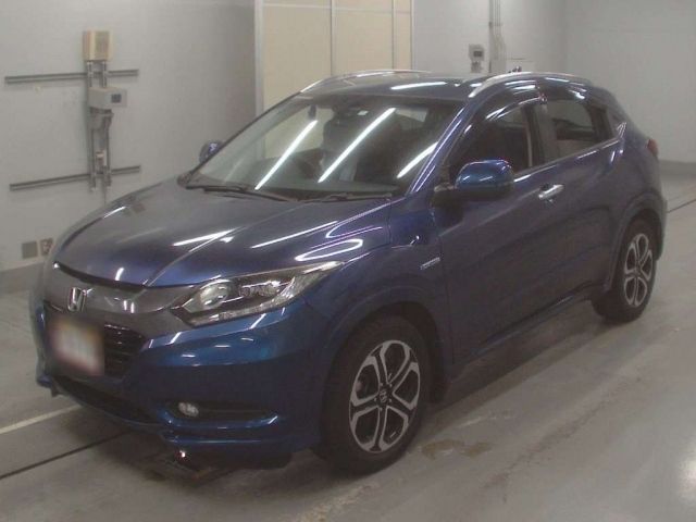 30430 Honda Vezel RU3 2014 г. (CAA Tokyo)