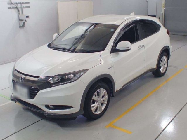 30502 Honda Vezel RU3 2017 г. (CAA Chubu)