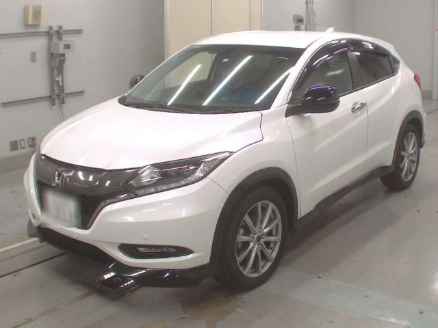 30603 Honda Vezel RU1 2017 г. (CAA Tokyo)