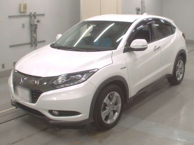 40063 Honda Vezel RU4 2016 г. (CAA Tokyo)