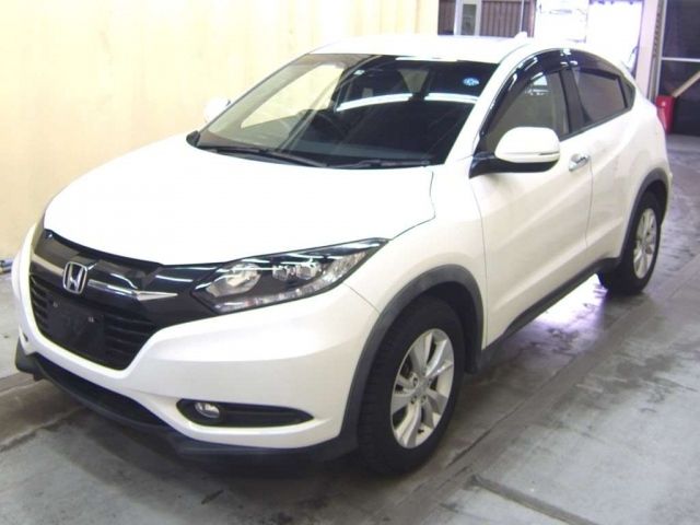 70032 Honda Vezel RU1 2015 г. (TAA Tohoku)