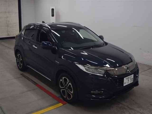 70092 Honda Vezel RU3 2018 г. (MIRIVE Osaka)