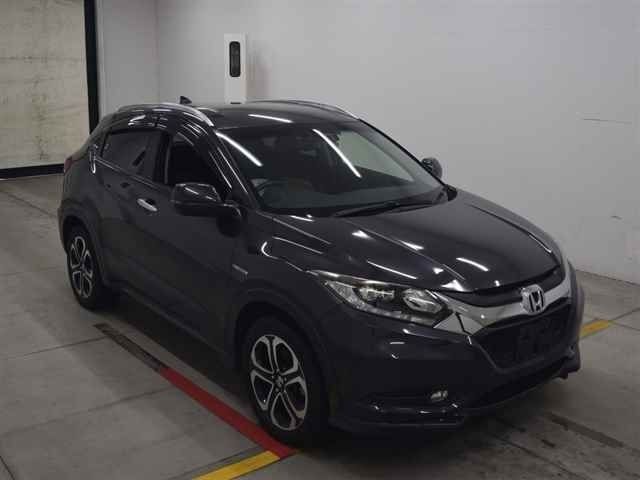 70100 Honda Vezel RU3 2014 г. (MIRIVE Osaka)