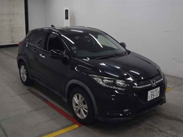 70115 Honda Vezel RU1 2014 г. (MIRIVE Osaka)