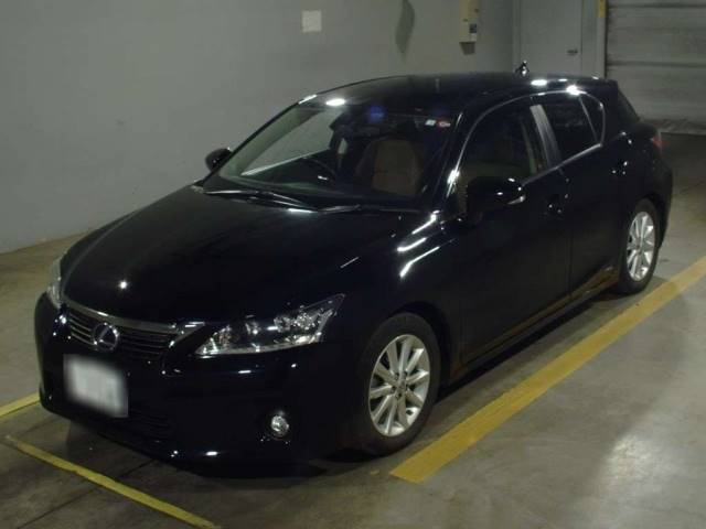 10004 LEXUS CT ZWA10 2012 г. (TAA Hokkaido)