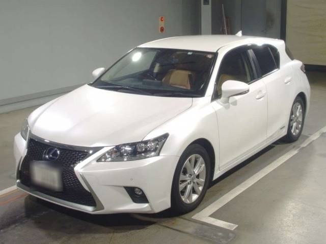 10021 LEXUS CT ZWA10 2015 г. (TAA Hiroshima)