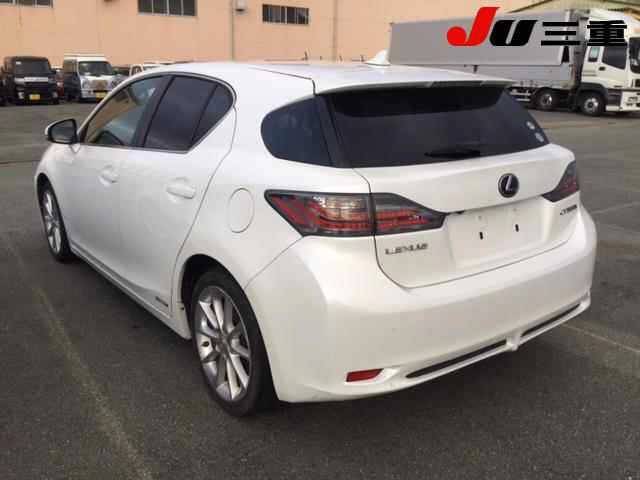 202 LEXUS CT ZWA10 2011 г. (JU Mie)