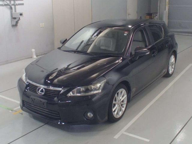 33763 LEXUS CT ZWA10 2012 г. (CAA Chubu)