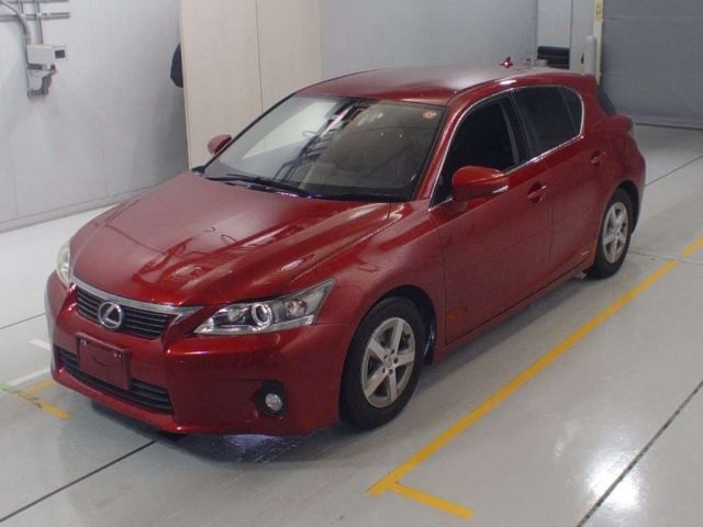 35366 LEXUS CT ZWA10 2011 г. (CAA Chubu)