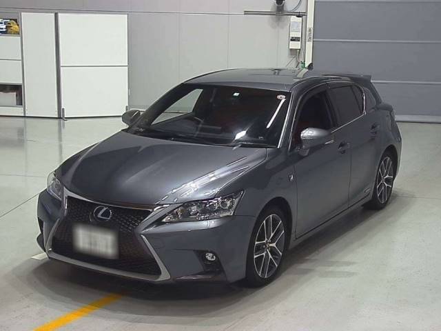 30030 LEXUS CT ZWA10 2014 г. (CAA Chubu)