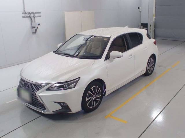 30199 LEXUS CT ZWA10 2018 г. (CAA Chubu)