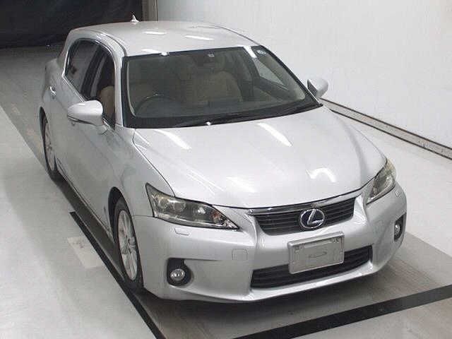 5085 LEXUS CT ZWA10 2011 г. (JU Chiba)