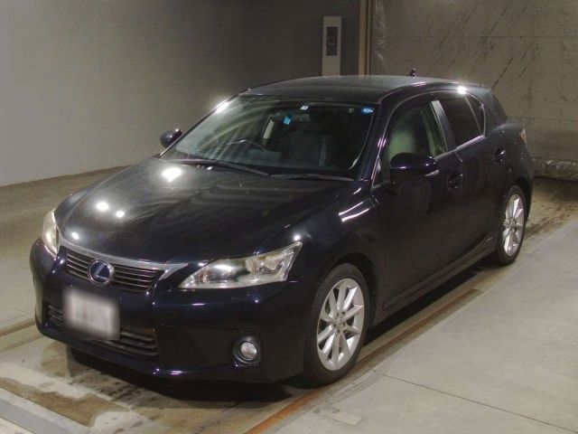 10130 LEXUS CT 2013 г. (TAA Kinki)