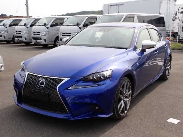 2216 LEXUS IS AVE30 2016 г. (ORIX Atsugi Nyusatsu)