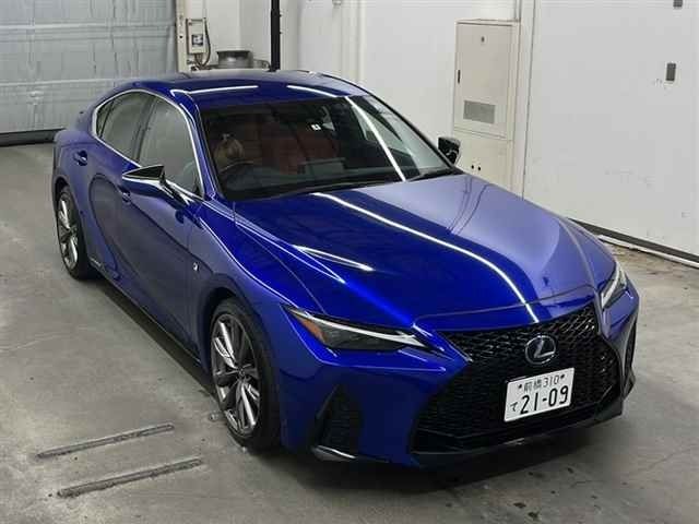 20468 LEXUS IS AVE30 2021 г. (MIRIVE Saitama)