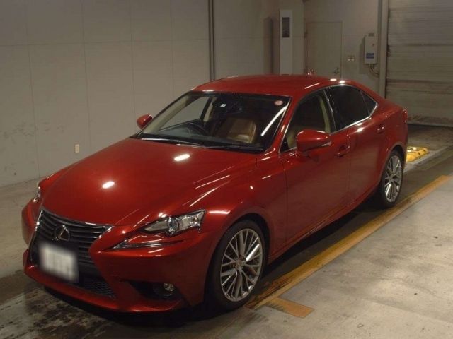 10021 LEXUS IS 2014 г. (TAA Kyushu)