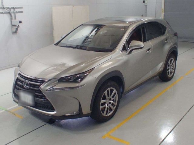 30843 LEXUS NX AYZ10 2016 г. (CAA Chubu)