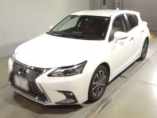 10003 Lexus Ct ZWA10 2017 г. (TAA Tohoku)