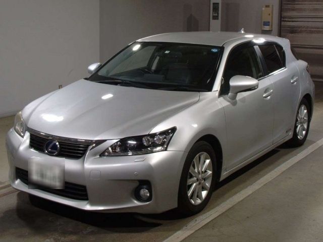 10004 Lexus Ct ZWA10 2011 г. (TAA Chubu)