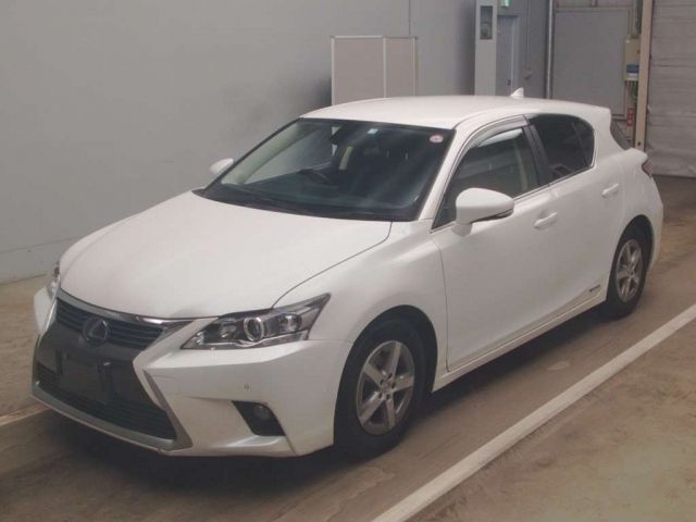 10006 Lexus Ct ZWA10 2017 г. (TAA Kantou)