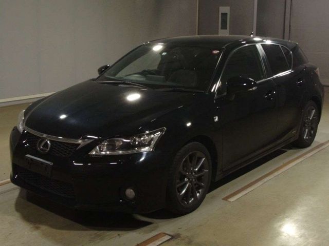 10007 Lexus Ct ZWA10 2012 г. (TAA Hyogo)