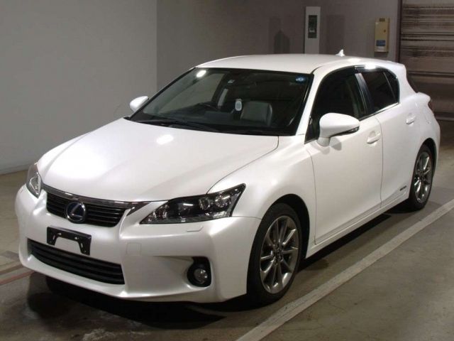 10010 Lexus Ct ZWA10 2013 г. (TAA Chubu)