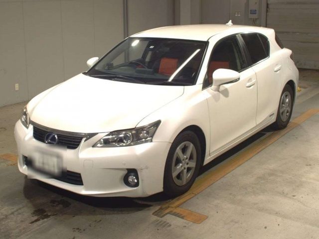 10026 Lexus Ct ZWA10 2012 г. (TAA Kyushu)