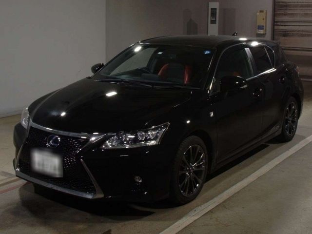 10050 Lexus Ct ZWA10 2015 г. (TAA Chubu)