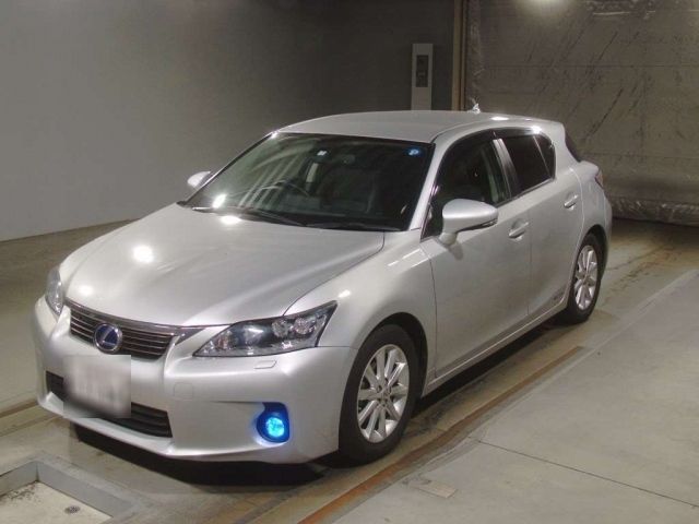 10062 Lexus Ct ZWA10 2011 г. (TAA Kinki)