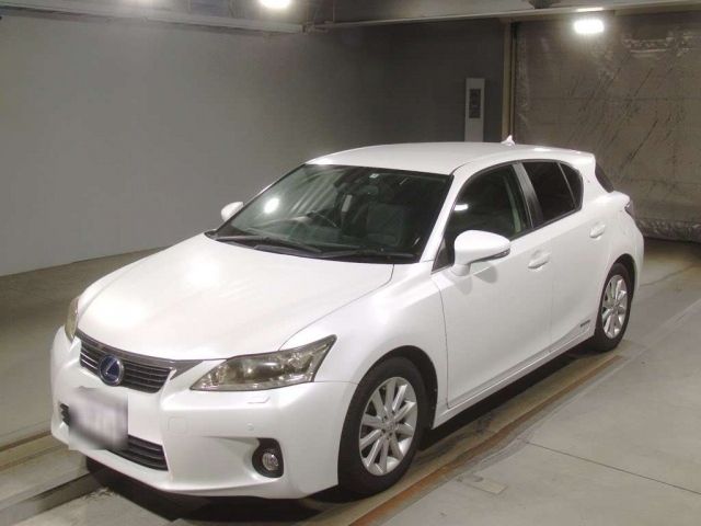 10063 Lexus Ct ZWA10 2011 г. (TAA Kinki)