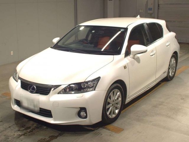 10066 Lexus Ct ZWA10 2011 г. (TAA Kyushu)