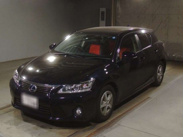 10085 Lexus Ct ZWA10 2011 г. (TAA Kinki)