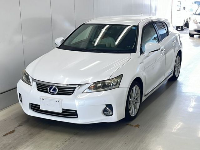 1029 Lexus Ct ZWA10 2011 г. (KCAA Yamaguchi)