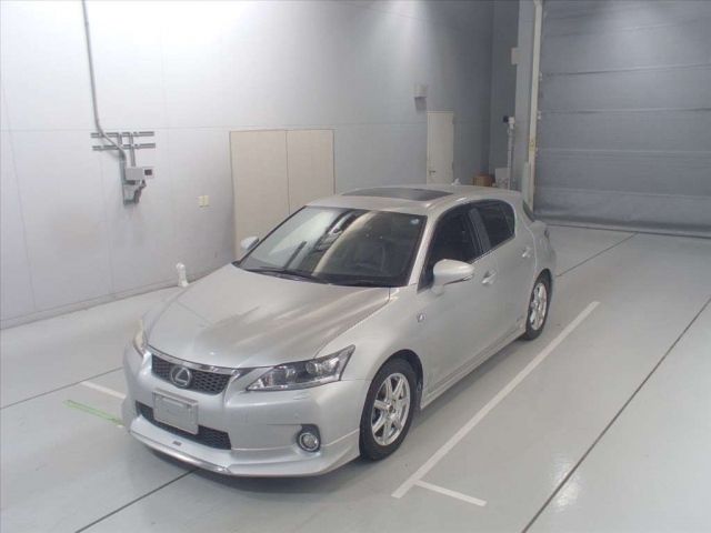 11010 Lexus Ct ZWA10 2011 г. (CAA Chubu)