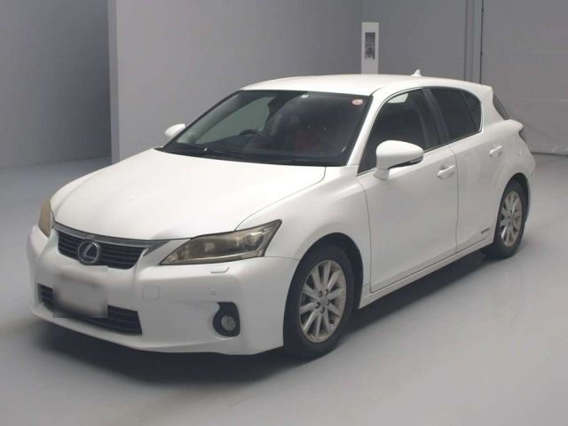 21001 Lexus Ct ZWA10 2011 г. (TAA Kantou)