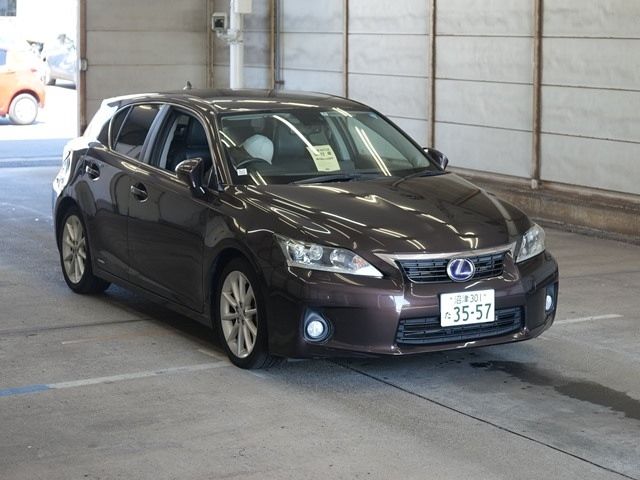 2479 Lexus Ct ZWA10 2011 г. (ARAI Bayside)