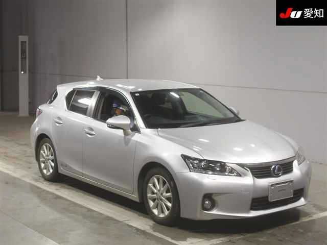 30384 Lexus Ct ZWA10 2011 г. (JU Aichi)