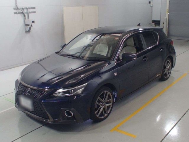 33265 Lexus Ct ZWA10 2018 г. (CAA Chubu)