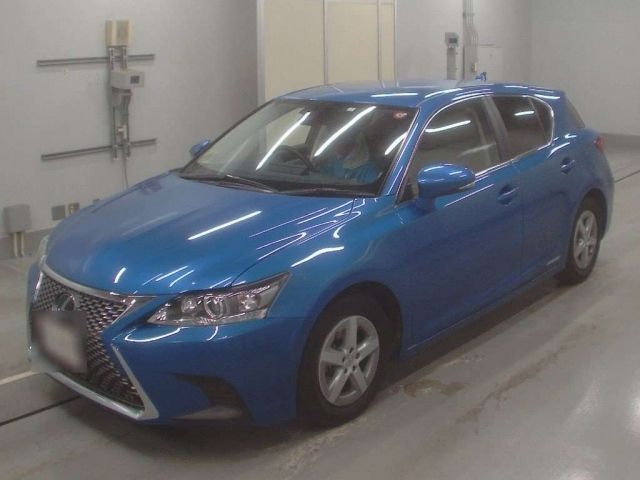 40113 Lexus Ct ZWA10 2018 г. (CAA Tokyo)