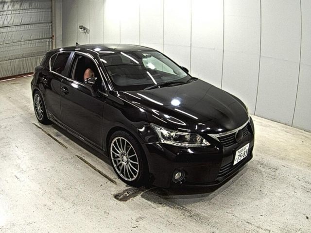 4239 Lexus Ct ZWA10 2012 г. (LAA Okayama)