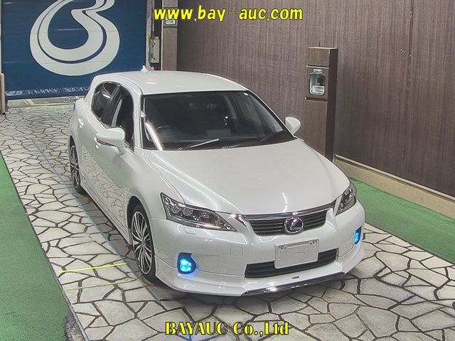 50198 Lexus Ct ZWA10 2012 г. (BAYAUC)