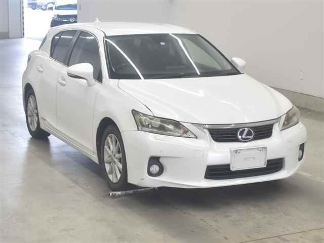 70017 Lexus Ct ZWA10 2011 г. (MIRIVE Aichi)