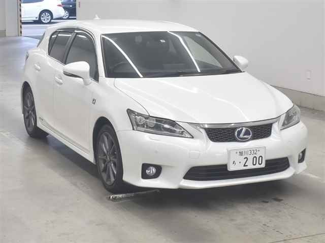 70349 Lexus Ct ZWA10 2011 г. (MIRIVE Aichi)