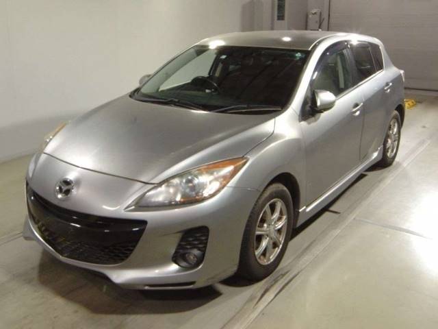 101 MAZDA AXELA BLFFW 2011 г. (TAA Tohoku)