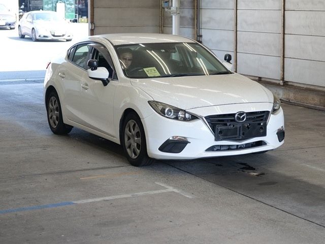 2111 MAZDA AXELA BM6FJ 2015 г. (ARAI Bayside)