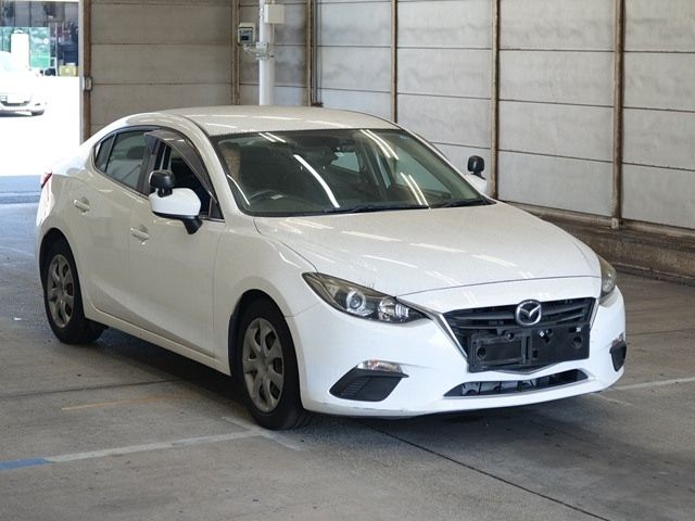 2118 MAZDA AXELA BM6FJ 2015 г. (ARAI Bayside)