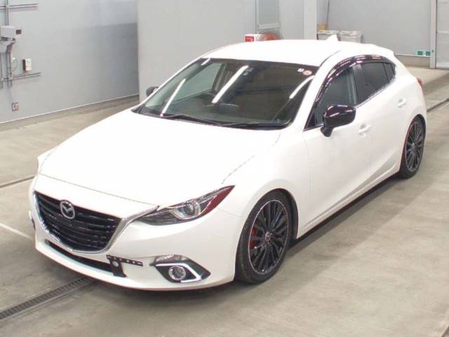 3182 MAZDA AXELA BM5FS 2015 г. (CAA Tohoku)