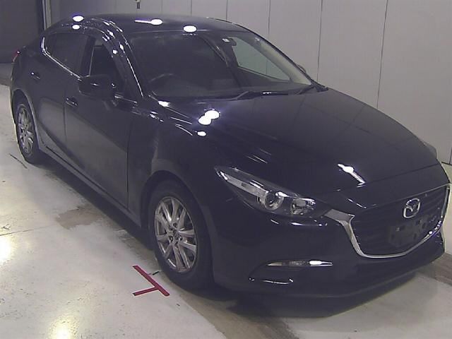 55117 MAZDA AXELA BM5FP 2018 г. (Honda Nagoya)