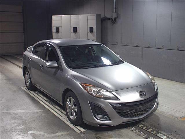 70300 MAZDA AXELA BLEFP 2010 г. (JU Gifu)